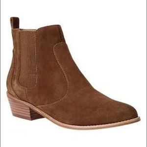Gap Chelsea bootie